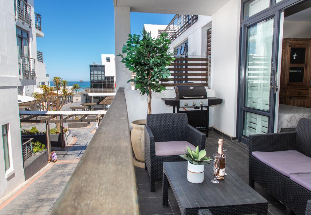 144 Eden on the Bay